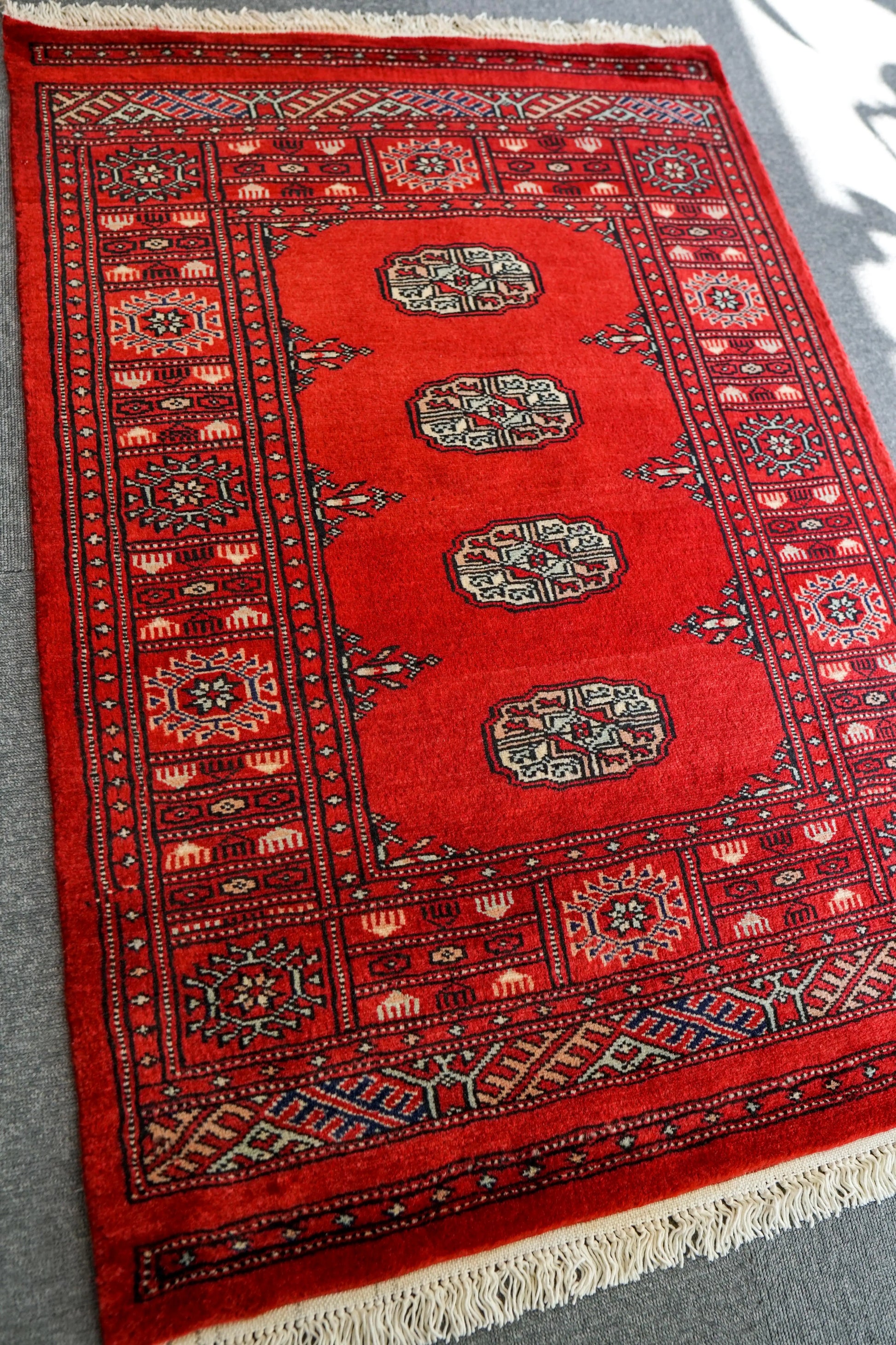 114×80cm トルクメン ボハララグ 手織り絨毯 パキスタン絨毯 Decorworks