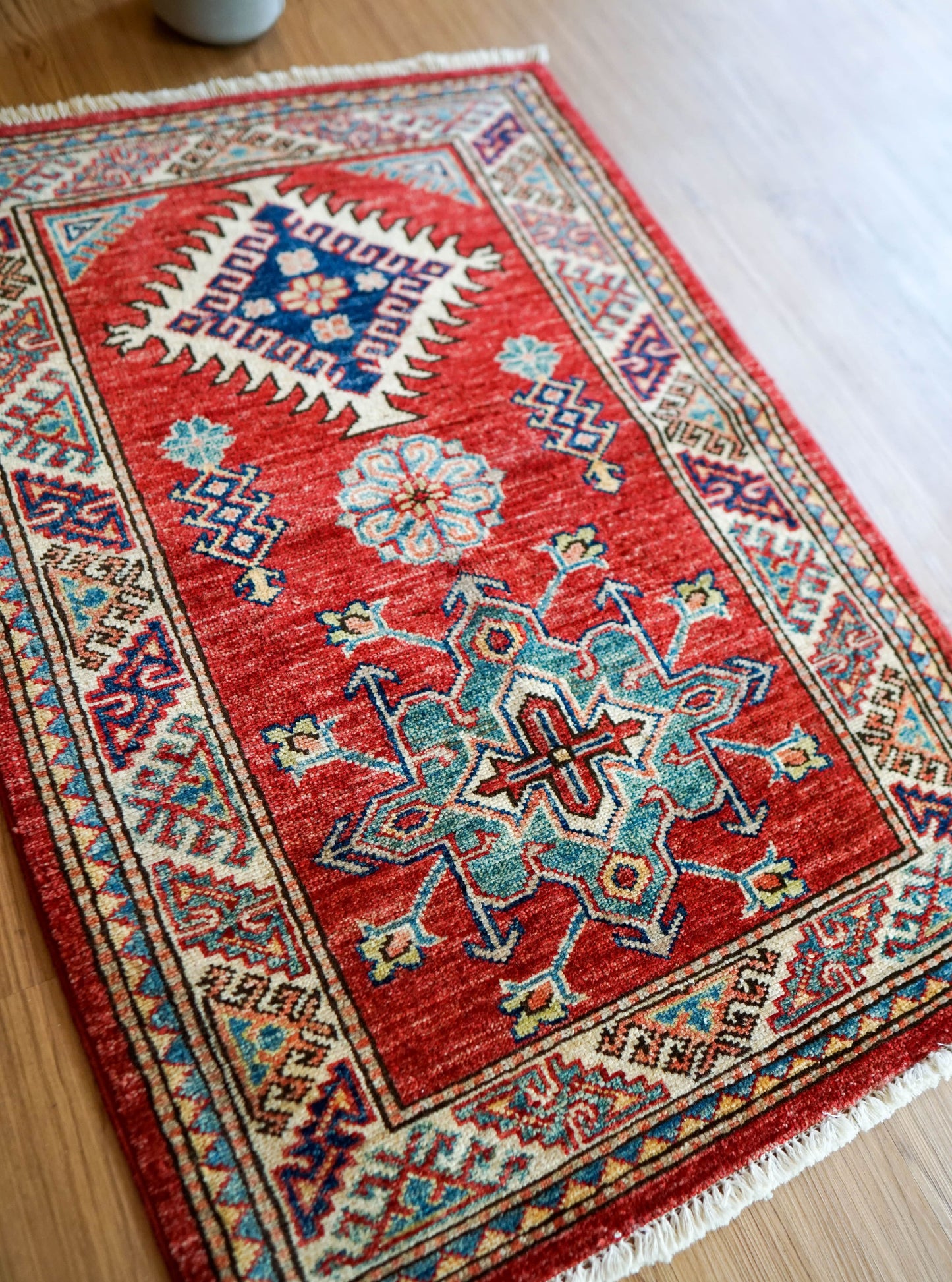  アフガニスタン絨毯 カザックラグ 92×63cm