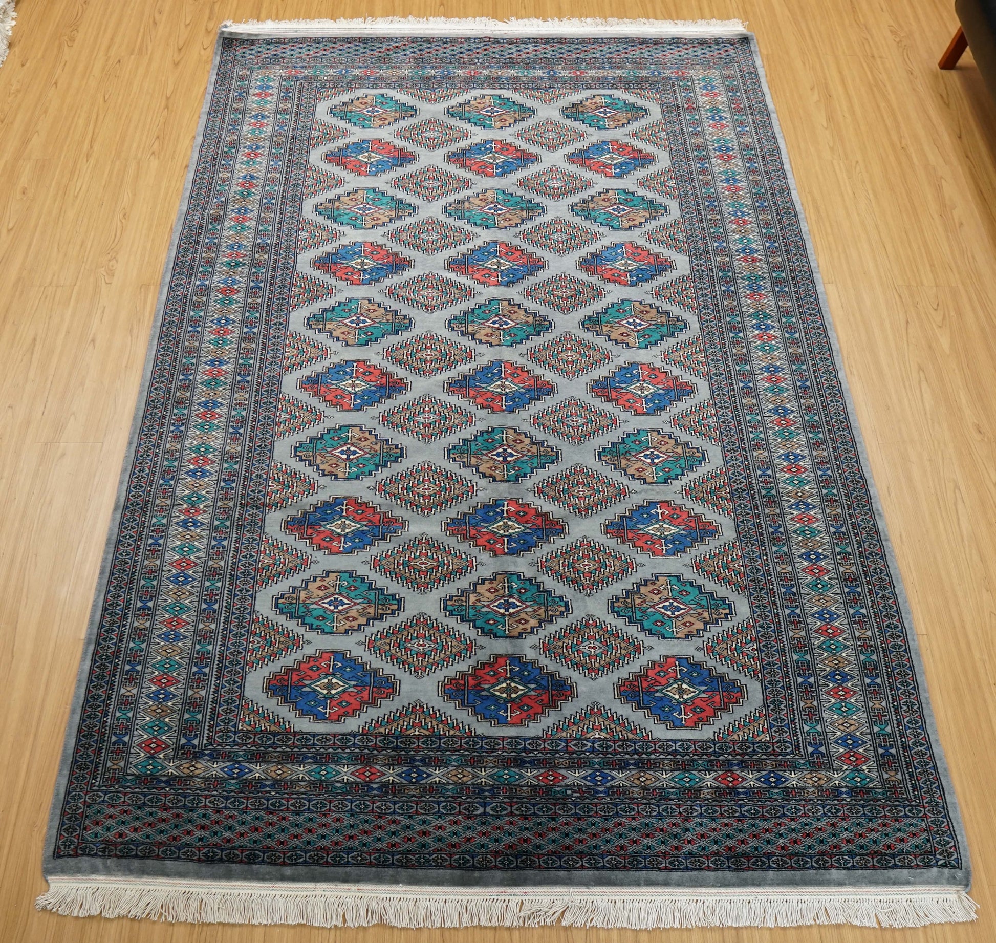  パキスタン手織り絨毯 234×160cm