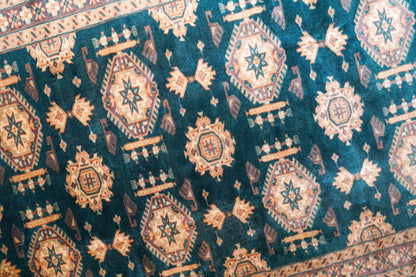  パキスタン手織り絨毯  156×95cm