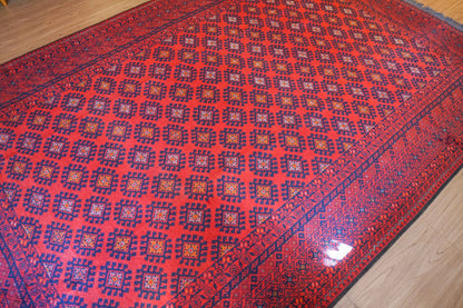  ペルシャ手織りトルケメンラグ 285×195cm　｜深紅に映える伝統文様のトライバルラグ