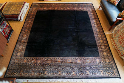  パキスタン手織り絨毯 293×254cm