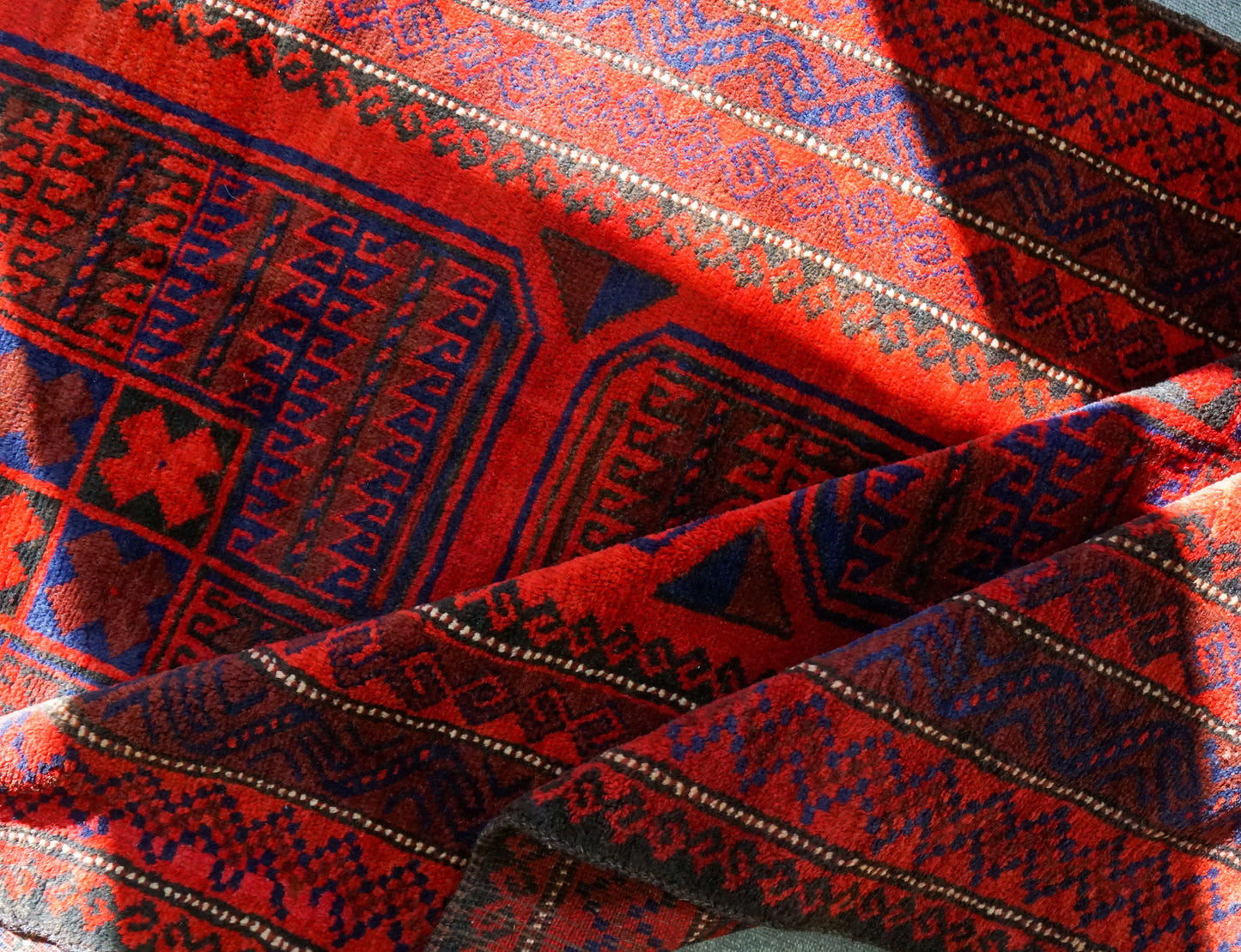235x124cm バルーチ ヴィンテージラグ 手織り絨毯 Decorworks