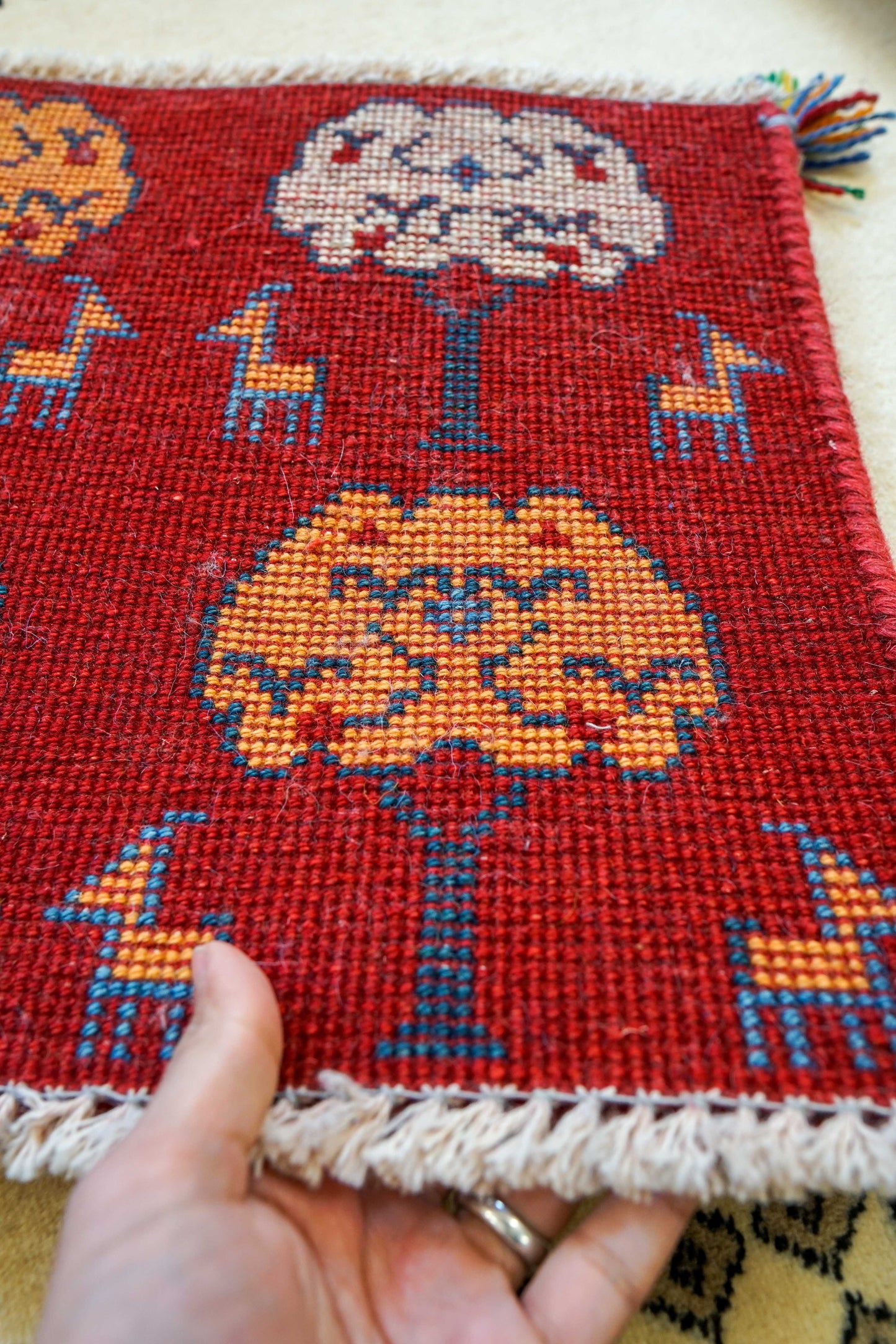 ペルシャ手織りギャッベ アマレ族 40×40cm｜ウール100% ミニラグ・チェアマット 生命の木デザイン