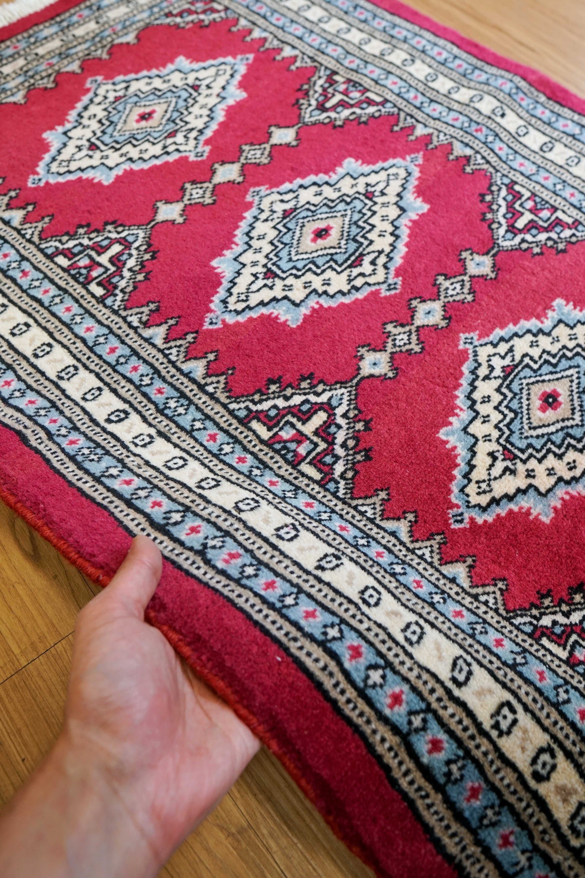  パキスタン手織り絨毯 玄関マット 88×65cm