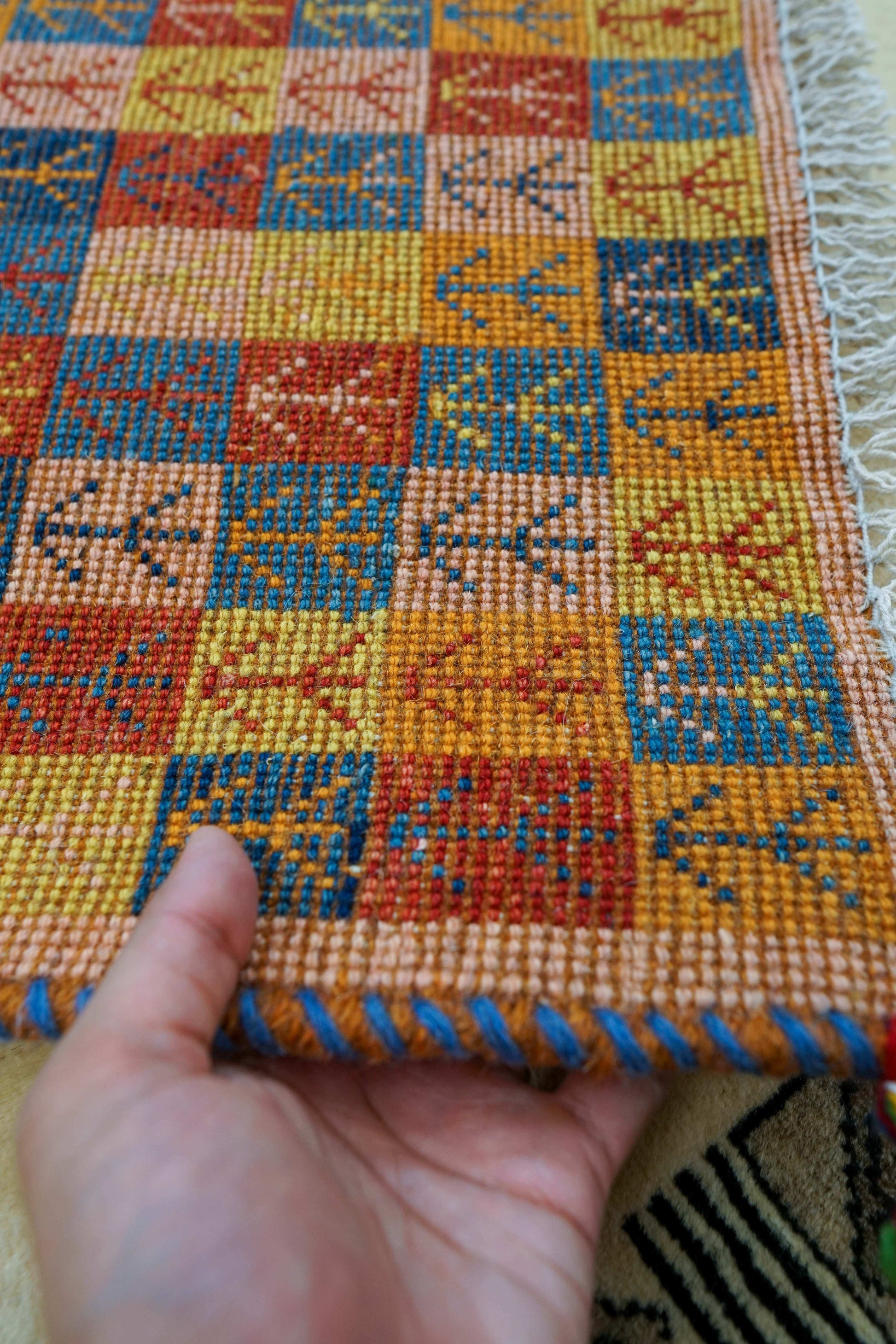 ペルシャ手織りギャッベ アマレ族 40×40cm｜ウール100% ミニラグ・チェアマット