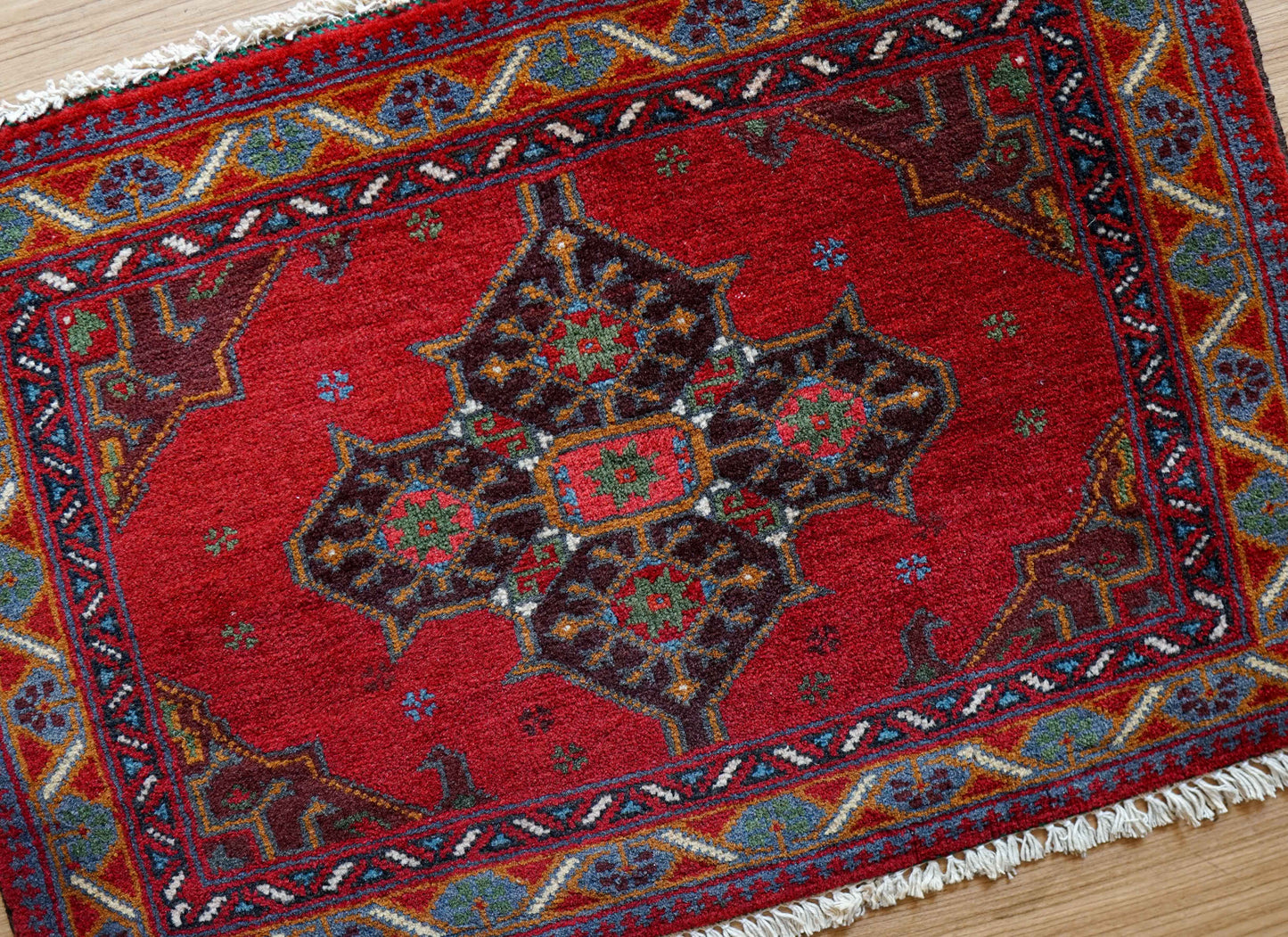  ペルシャ バルーチ絨毯 トライバルラグ  66×44cm