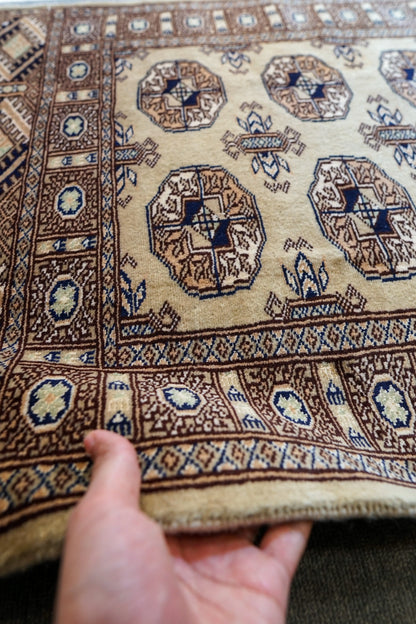 112×77cm トルクメン ボハララグ 手織り絨毯 パキスタン絨毯 Decorworks
