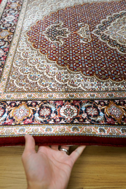  154×100cm 手織り ペルシャ絨毯 タブリーズ産　50RAJ