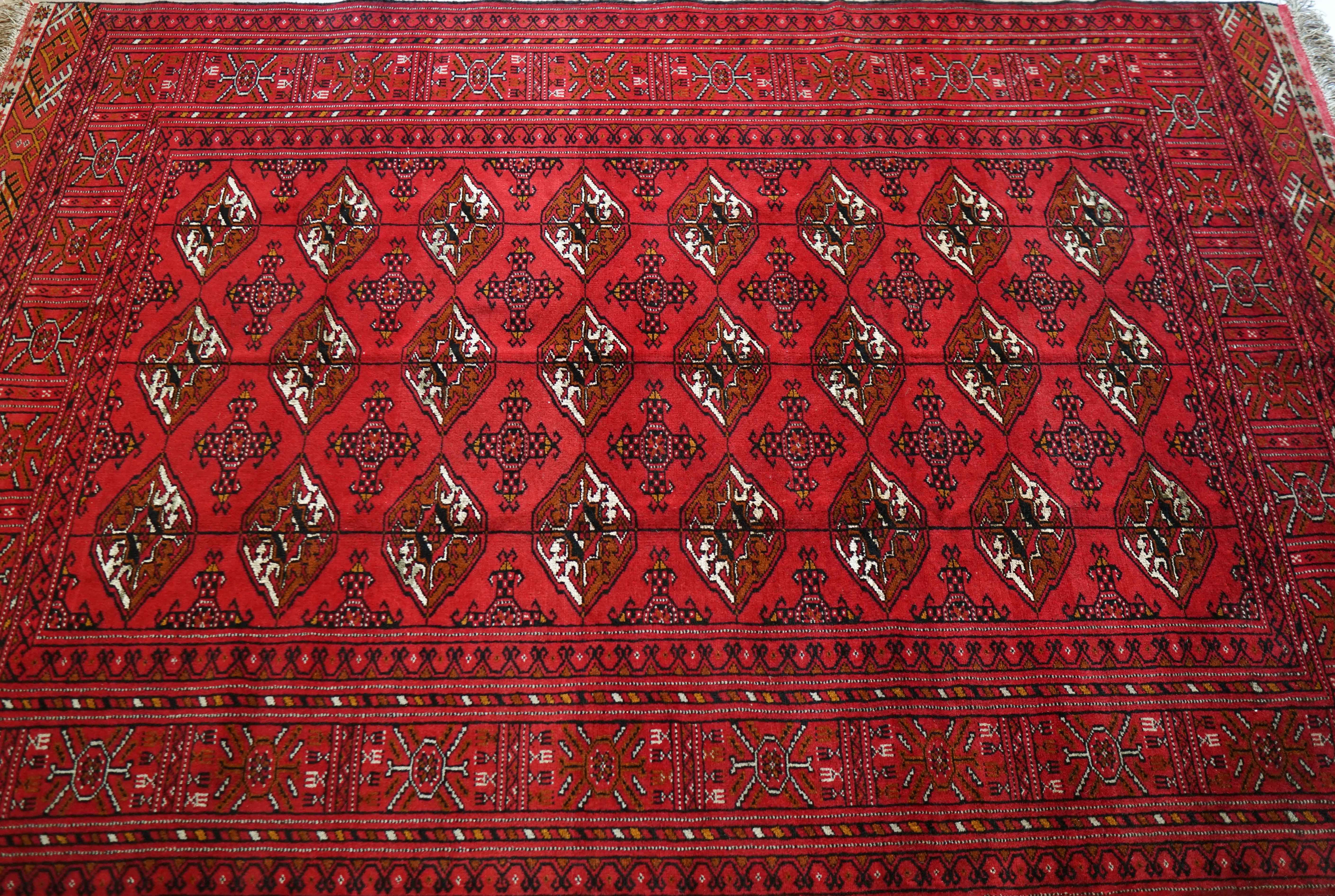 192×126cm トルクメン ボハラ手織り絨毯 - Decorworks