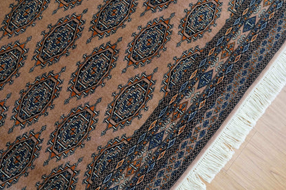  パキスタン手織り絨毯  251×161cm