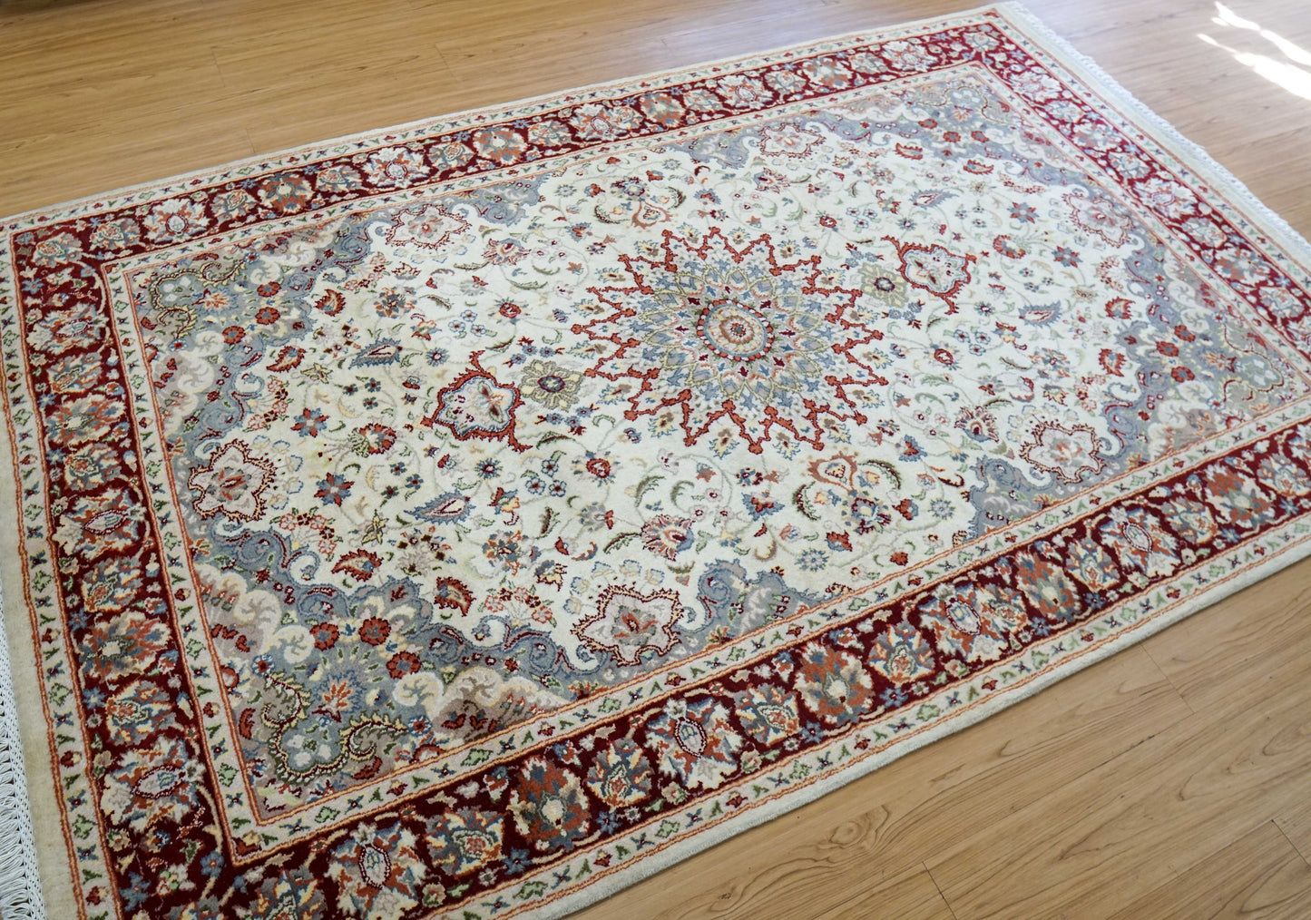  手織りペルシャ絨毯 オリエンタルラグ 228×144cm