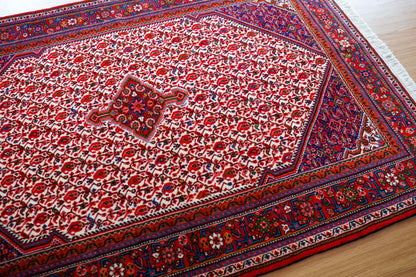  ペルシャ絨毯 ジョーザン産 165×108cm 伝統の花文様が織りなす上質ウールラグ