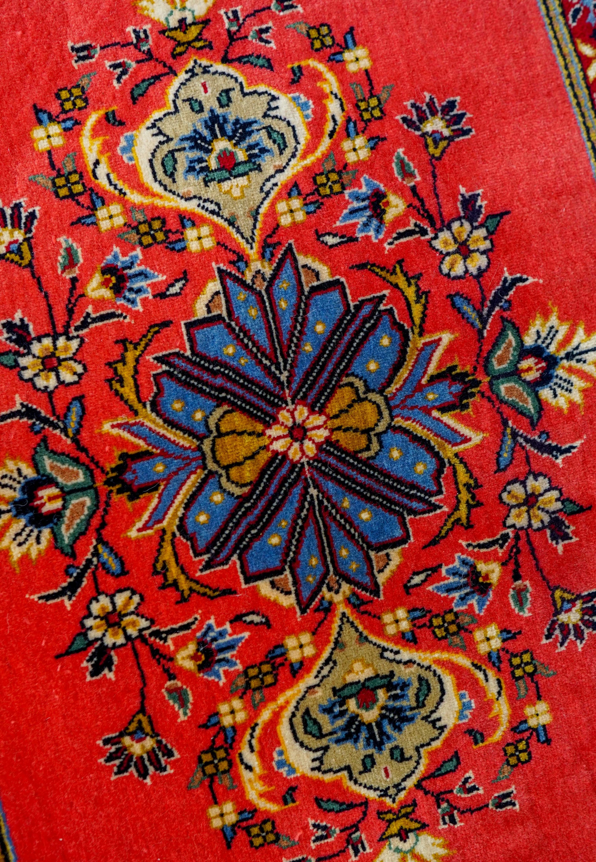  ペルシャ絨毯 カシャーン産 (カシャン)90×72cm｜上質ウール使用 手織り玄関マット