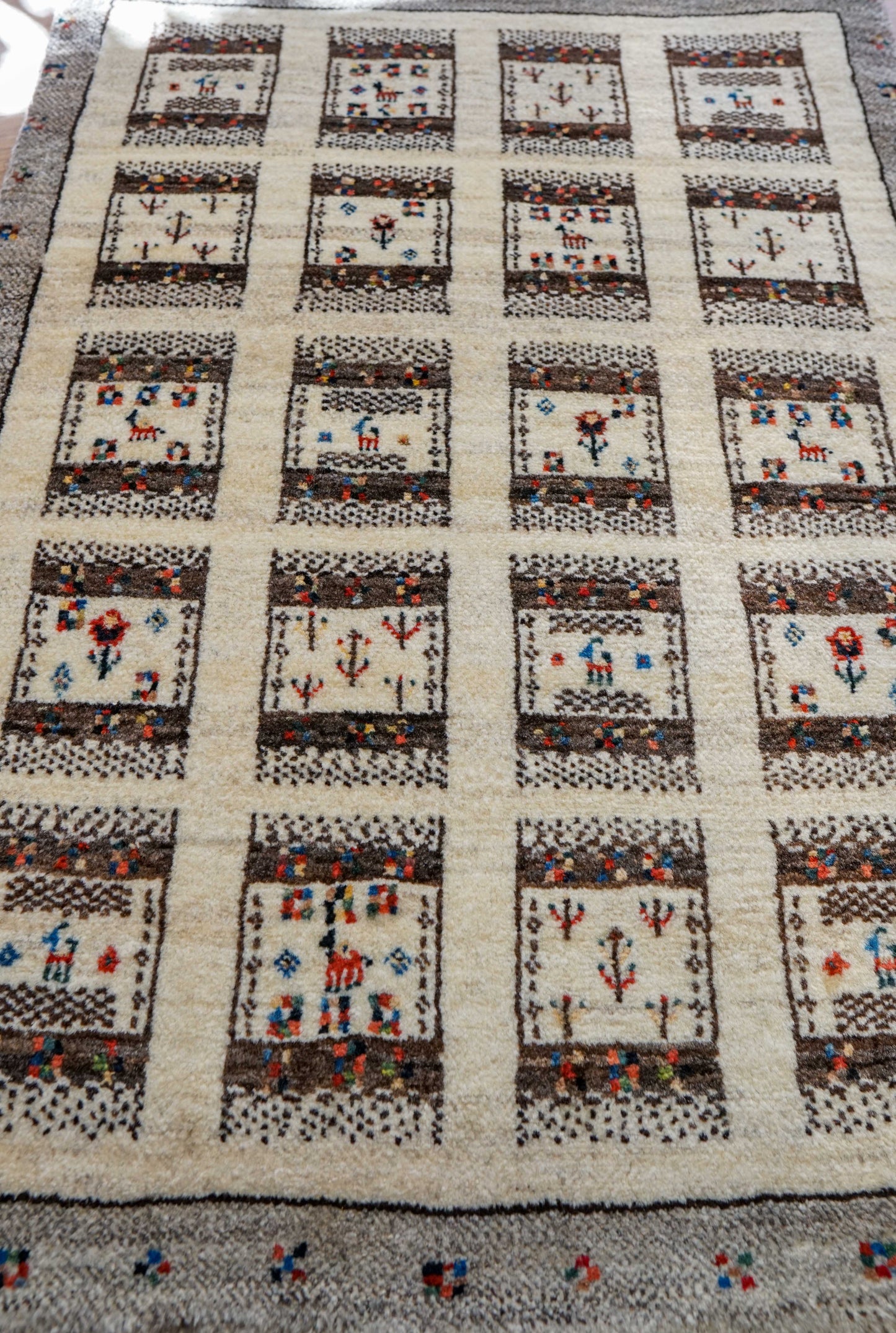  手織り ペルシャ カシュクリギャッベ 95×65cm リズ　ギヤべ