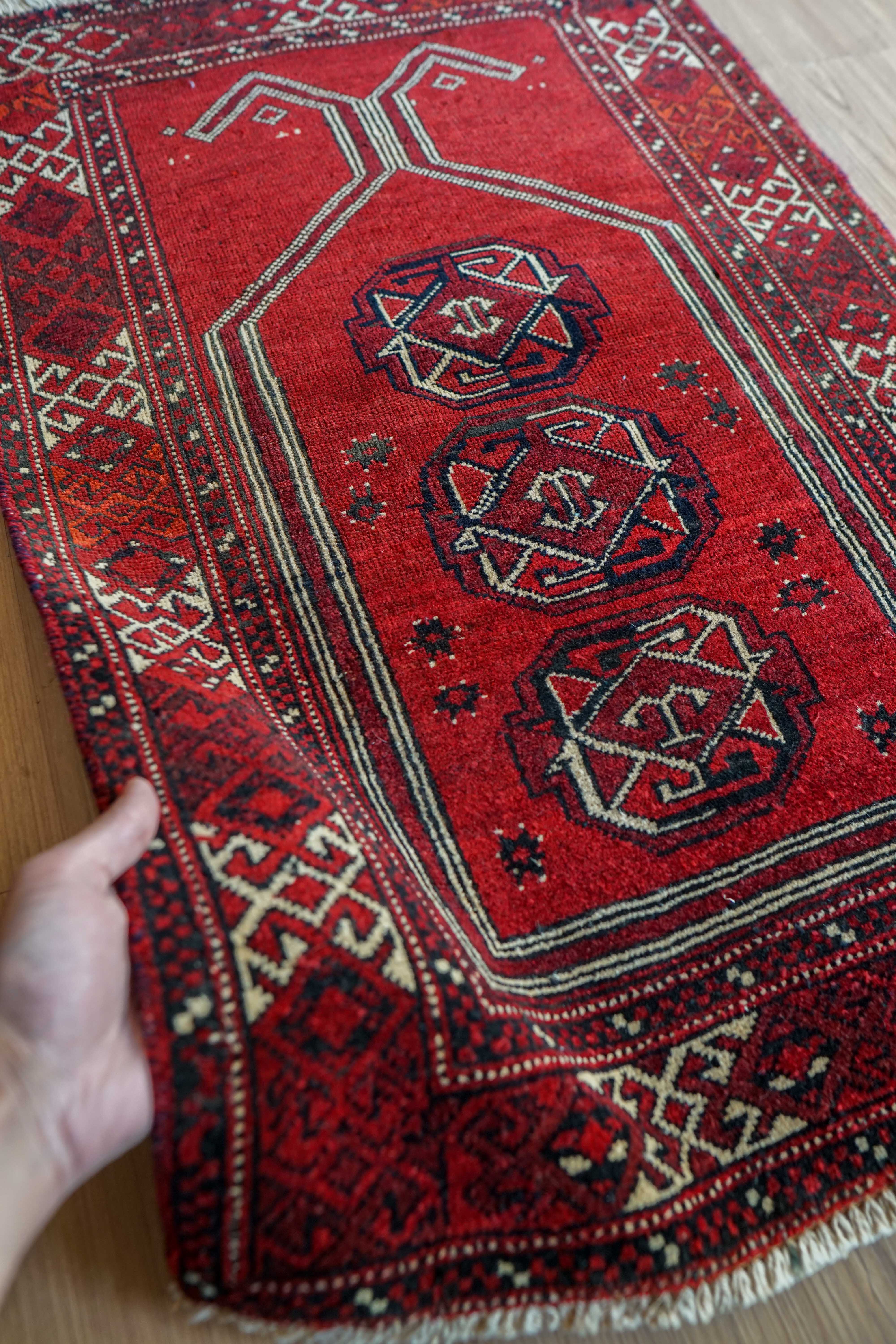 すべての製品 ペルシャ絨毯, パキスタン絨毯, ギャッベ, キリム