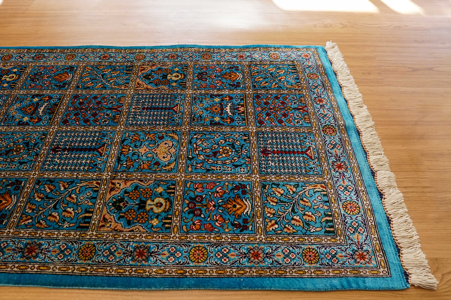  ペルシャ絨毯 クム産 モスサビ房 シルク 89×56cm　