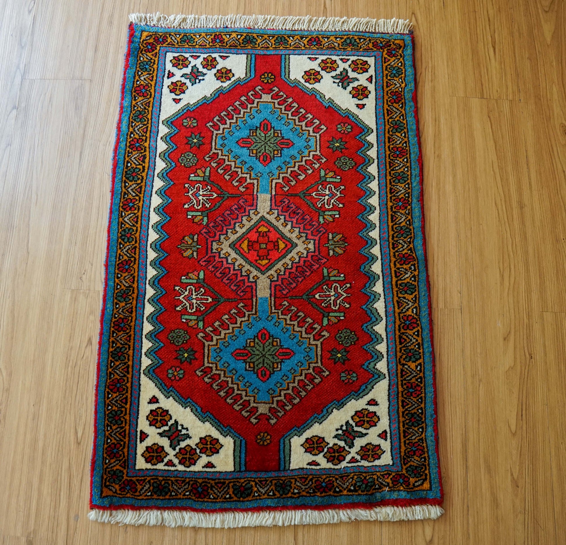  ペルシャ絨毯 ヤラメ97×63cm