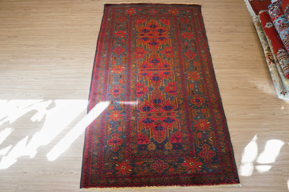  バルーチ トライバルラグ 194×109cm