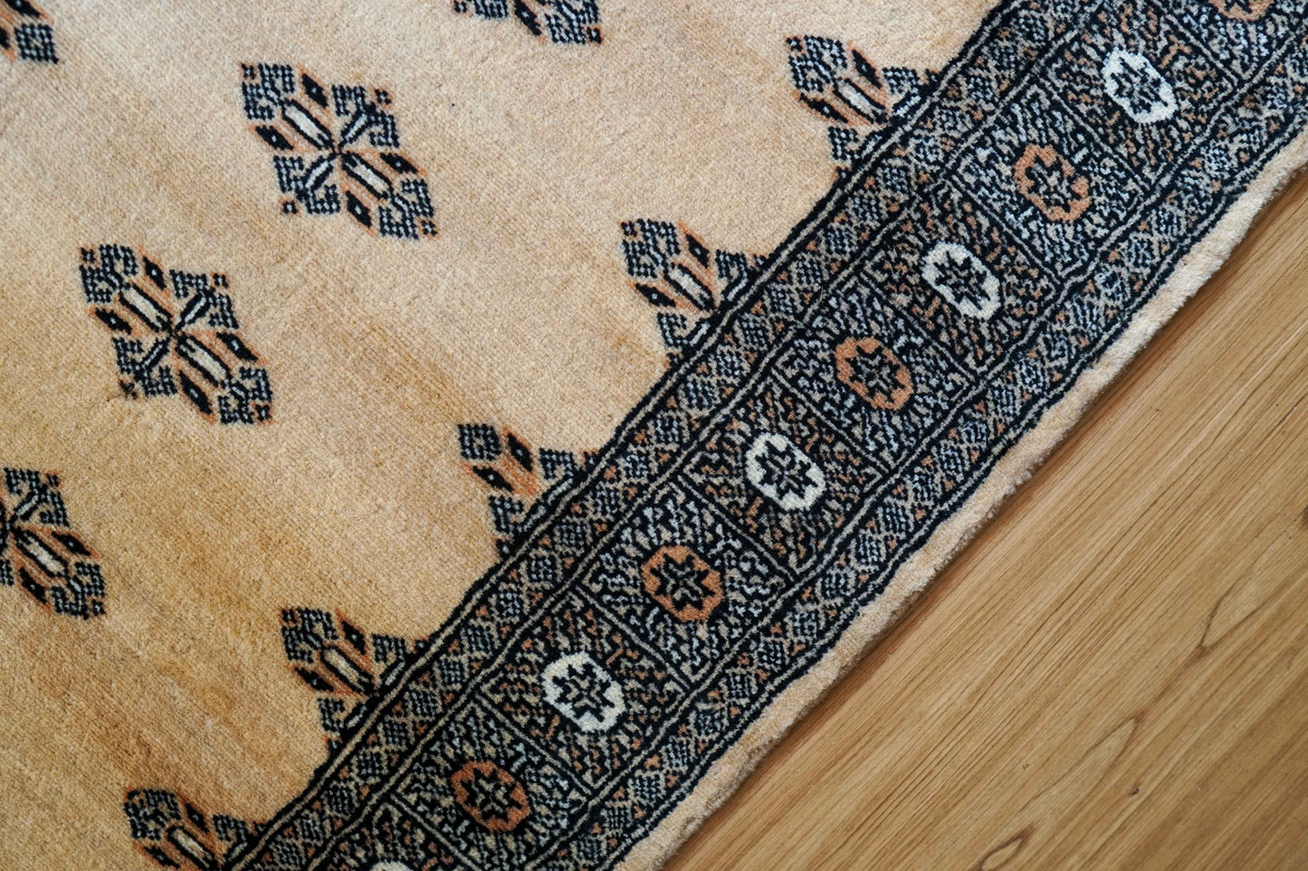  パキスタン手織り絨毯 ランナー 302×79cm｜バタフライモチーフ 手織りラグ