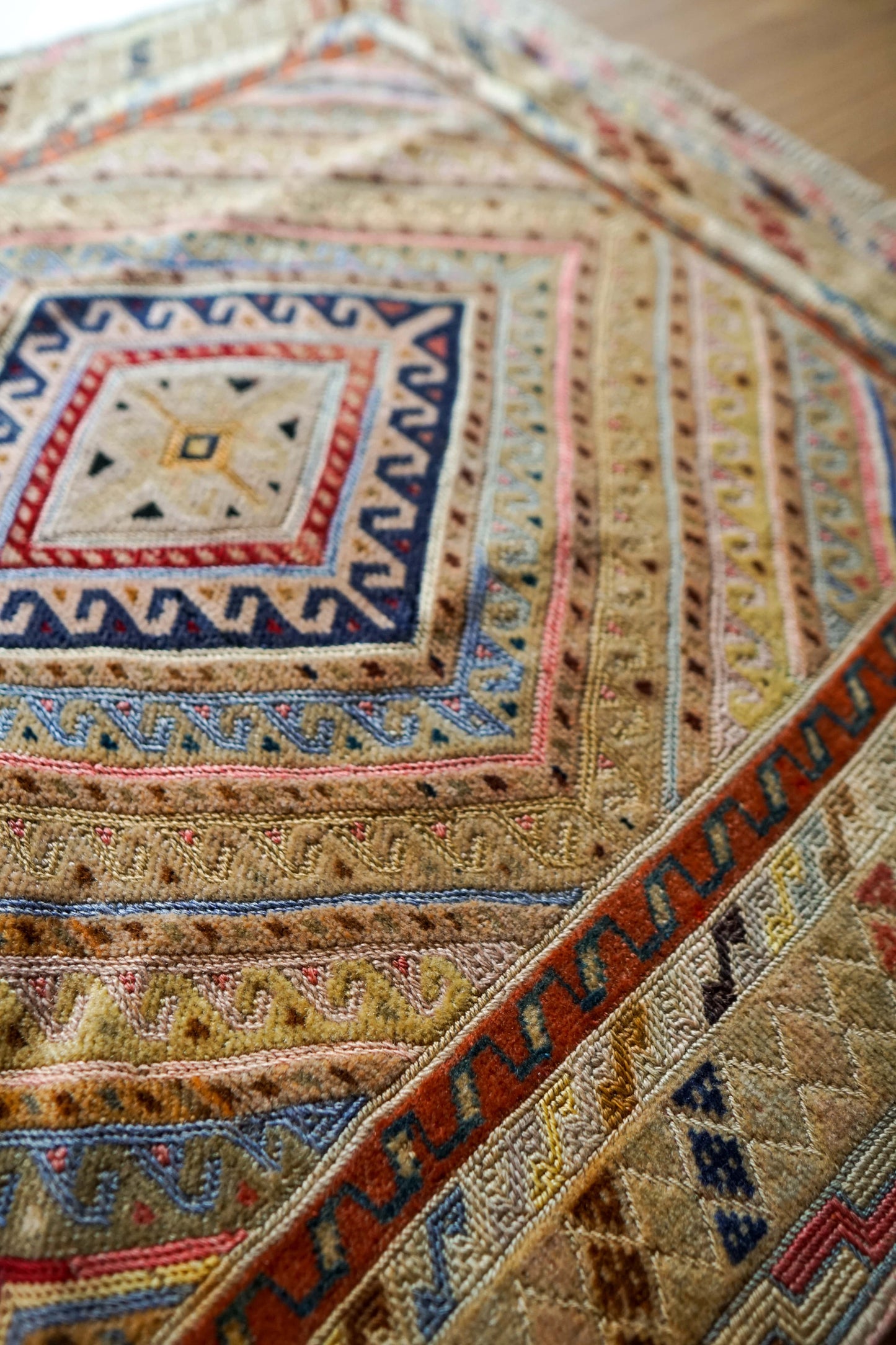 Collection 120×80cm アフガニスタン オールドマシュワニキリム 手織り 絨毯