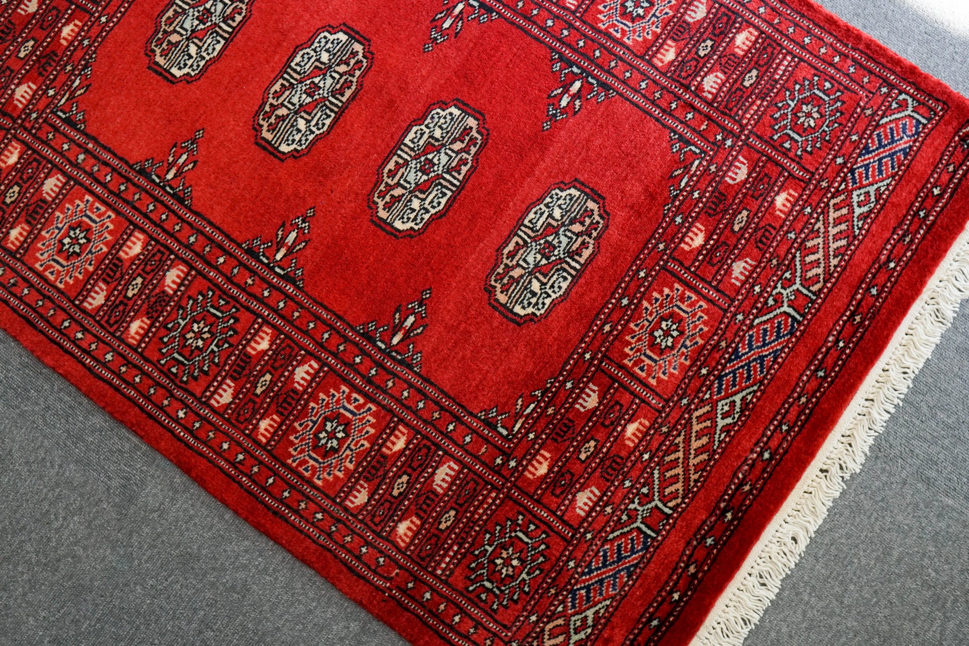 114×80cm トルクメン ボハララグ 手織り絨毯 パキスタン絨毯 Decorworks