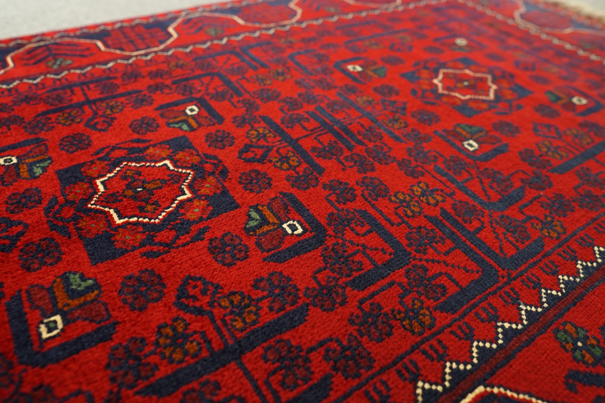 135×81cm アフガニスタン手織り絨毯 カールモハメディ ペルシャ絨毯 Decorworks