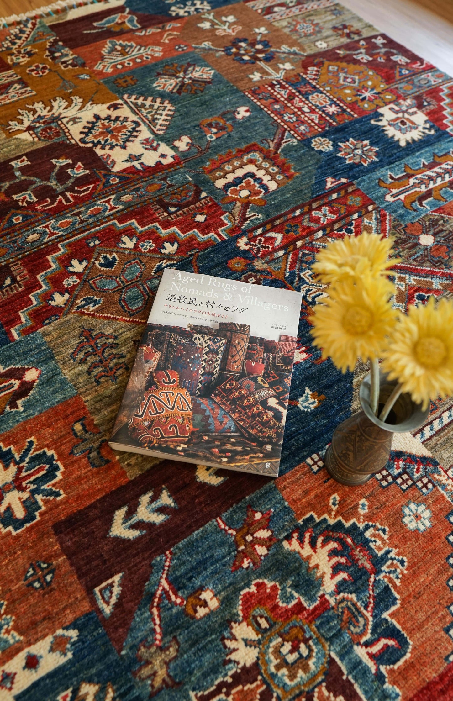  アフガン絨毯 ガズニー産 ウール トライバルパッチワークデザイン 206×153cm