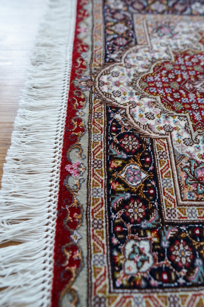  ペルシャ手織り絨毯 タブリーズ産 50RAJ 96×62cm 「マヒ文様」｜ウール＆シルク