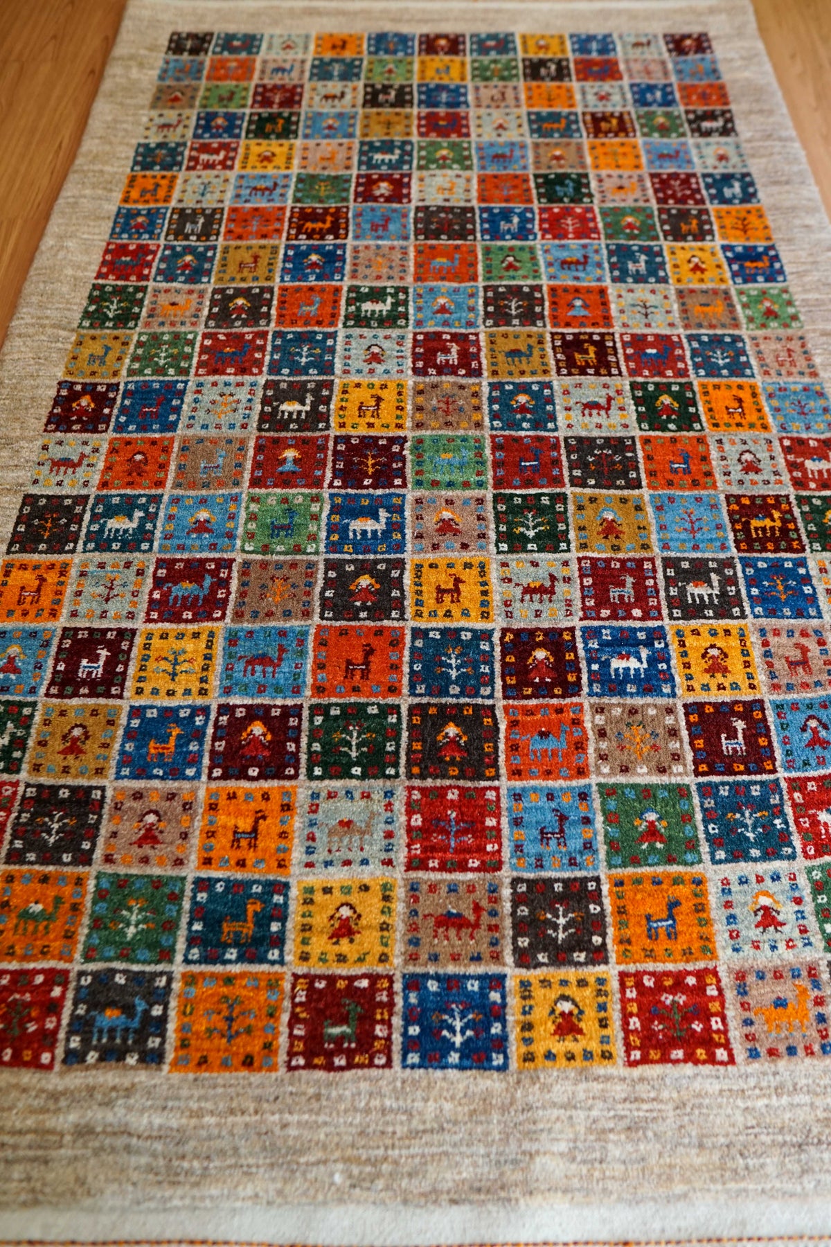  ペルシャ絨毯 手織りカシュクリギャッベ 188×118cm リズバフト