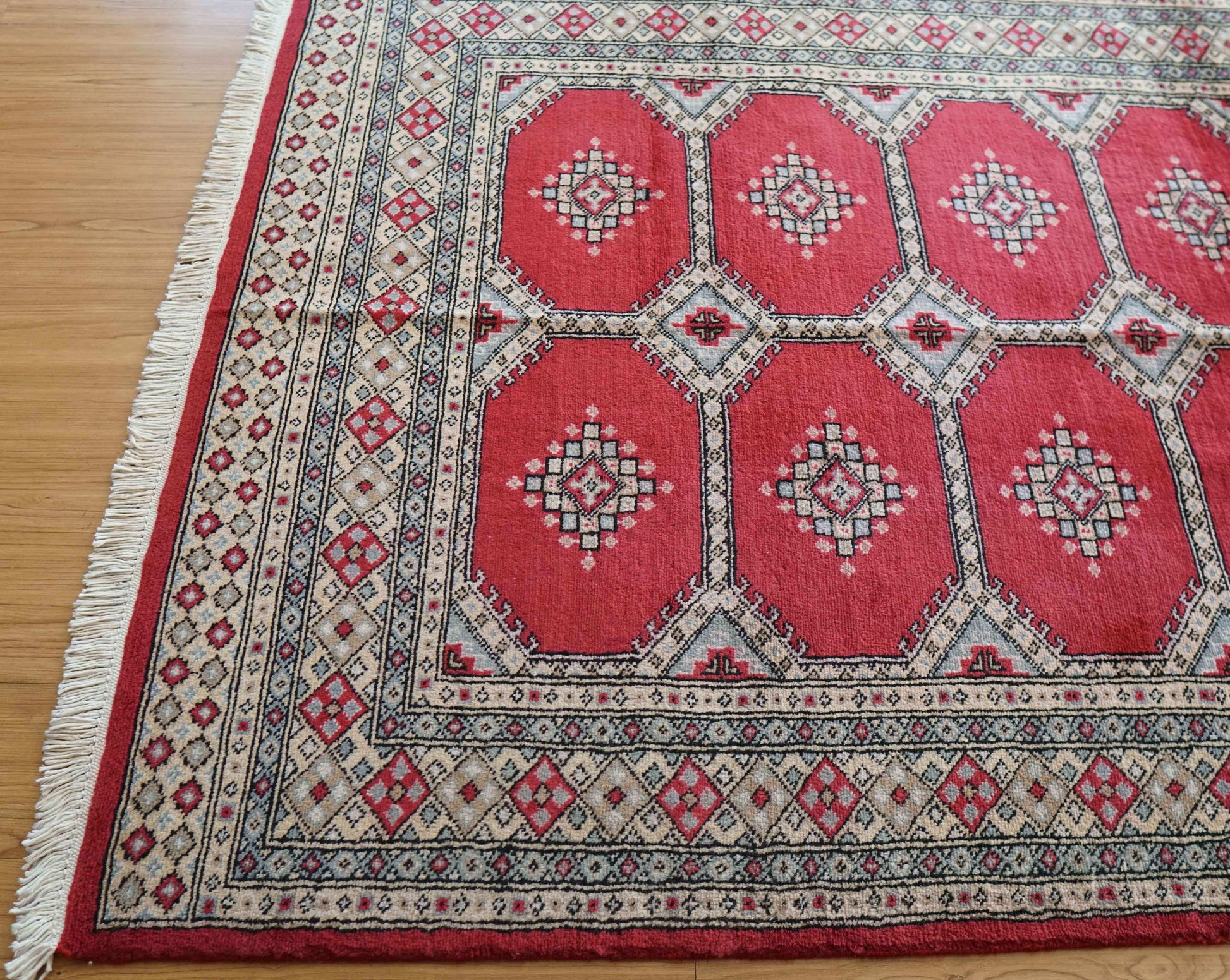  パキスタン手織り絨毯 ジャルダール トライバルラグ ピンクがかった赤 200×128cm