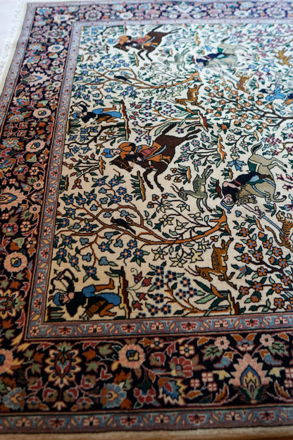  ペルシャ絨毯 タブリーズ産 シカルガー（狩猟図）デザイン 218×140cm 手織りラグ