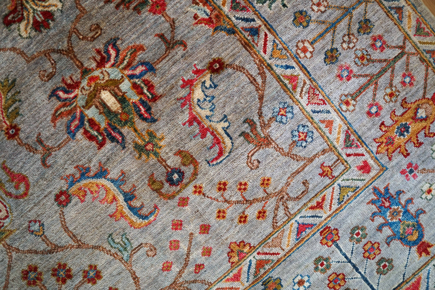  アフガニスタン手織り絨毯 ガズニ  243×176cm｜手紡ぎウール×草木染め