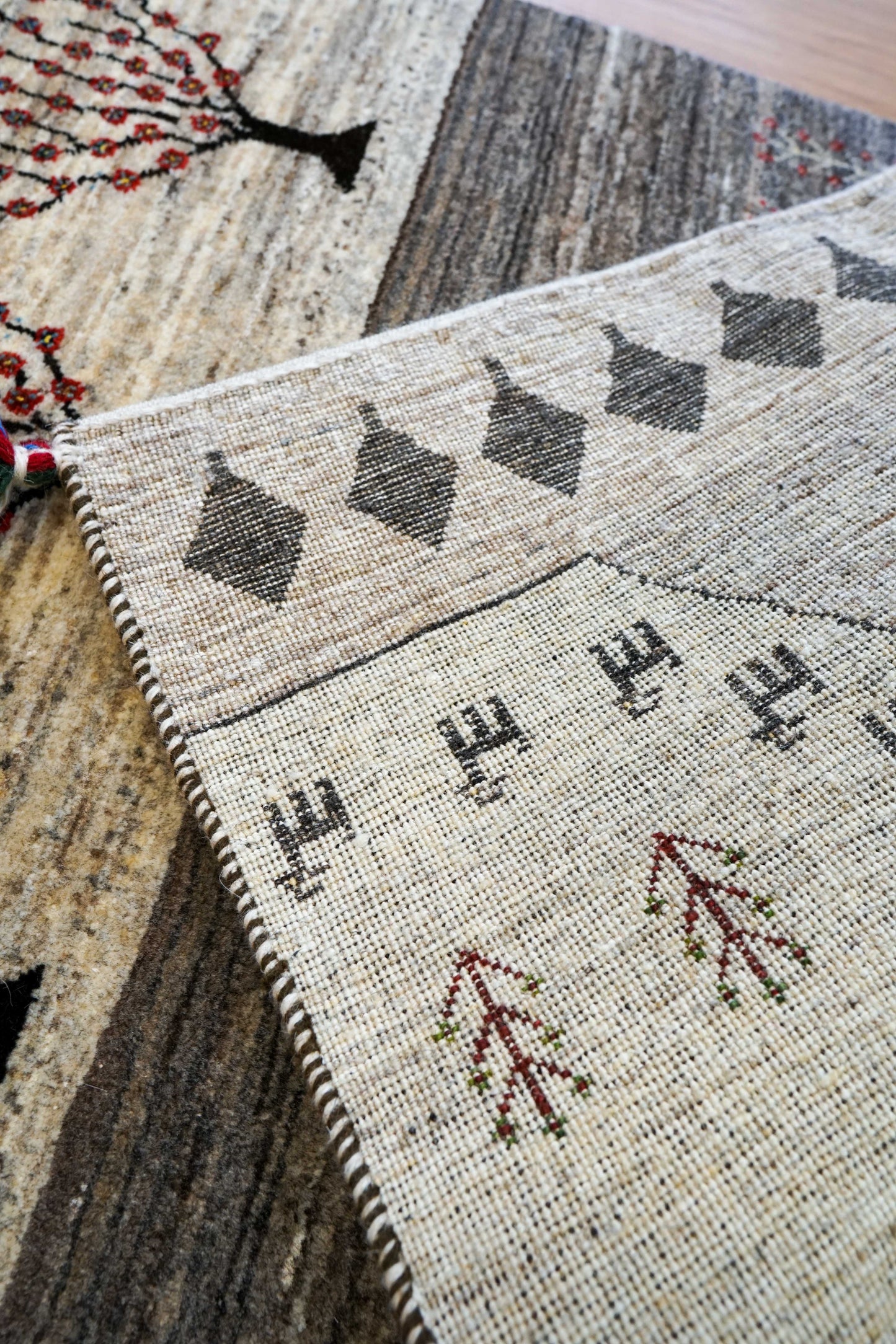 ペルシャ絨毯 カシュクリ ギャッベ リズバフトギヤべ 144×86cm