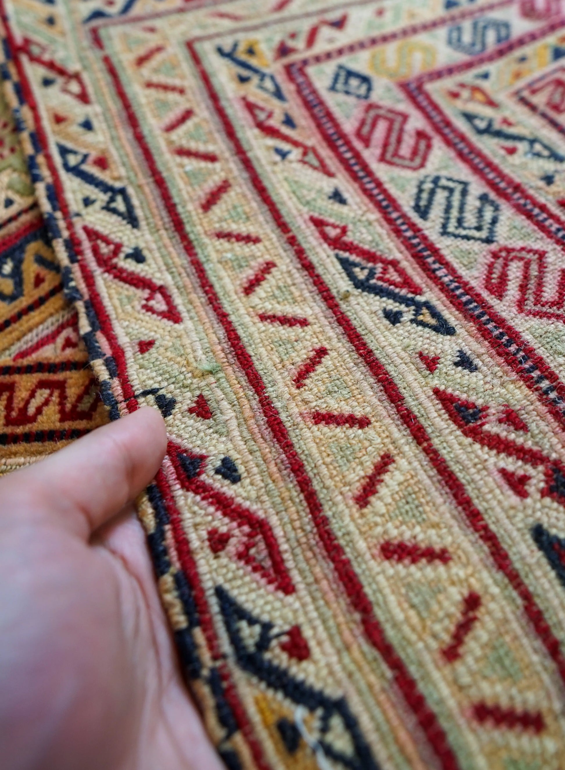 144×122cm アフガニスタン　マシュワニキリム 手織り絨毯　トライバルラグ Decorworks