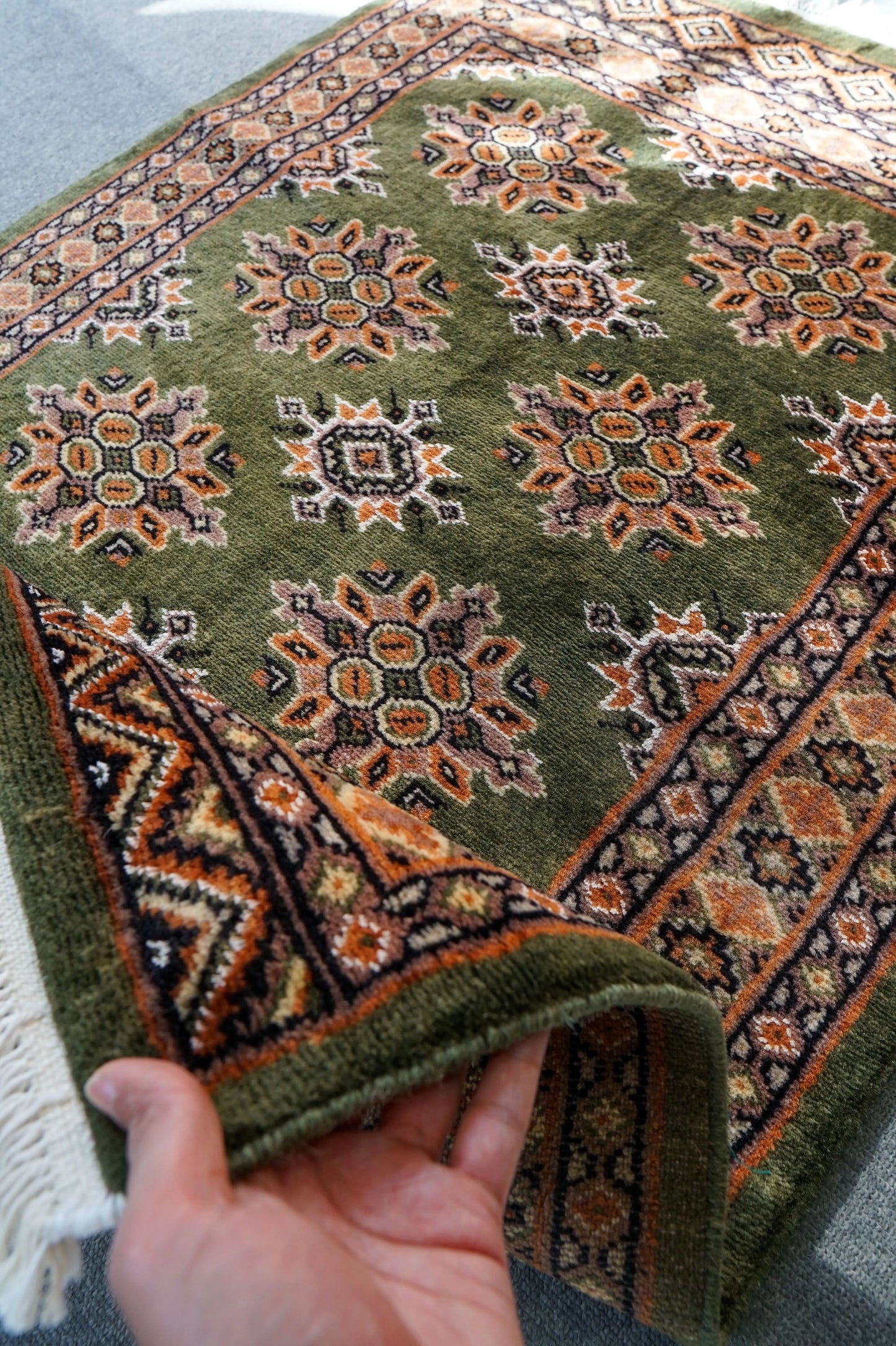 120×80cm パキスタン手織り絨毯 Decorworks
