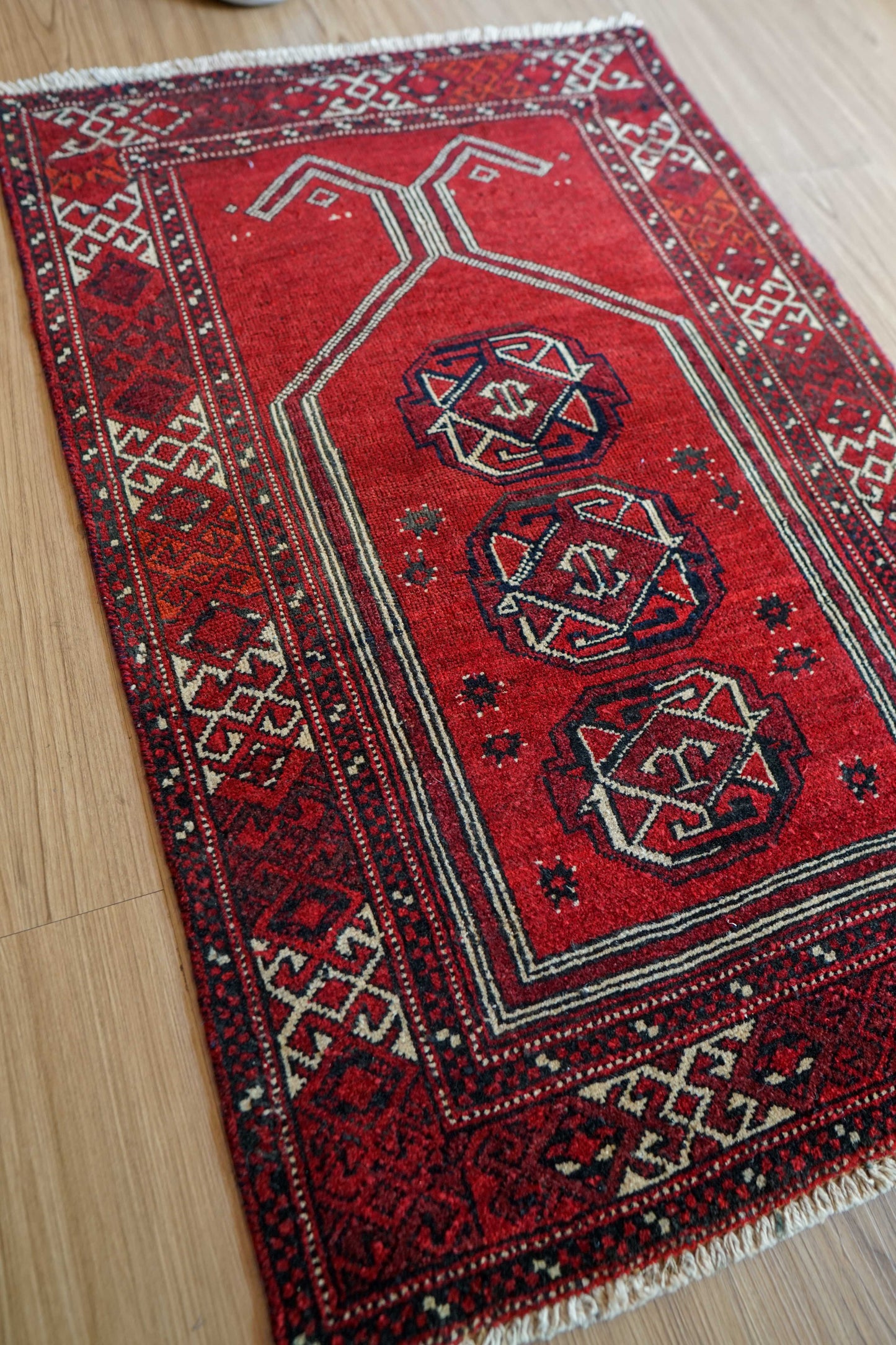  ペルシャ・オールドトルクメン 手織り絨毯 97×62cm｜トライバルラグ ヴィンテージ絨毯  prayer rug