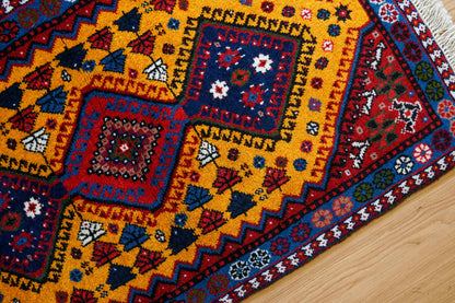 手織りペルシャ絨毯 ヤラメ 100×59cm｜トライバルデザイン ウールラグ