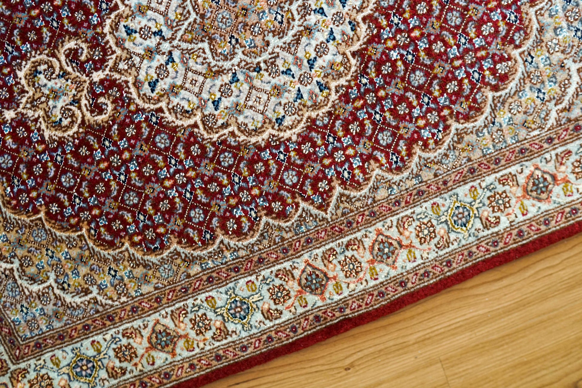  88×61cm　ペルシャ絨毯 タブリーズ産　50RAJ