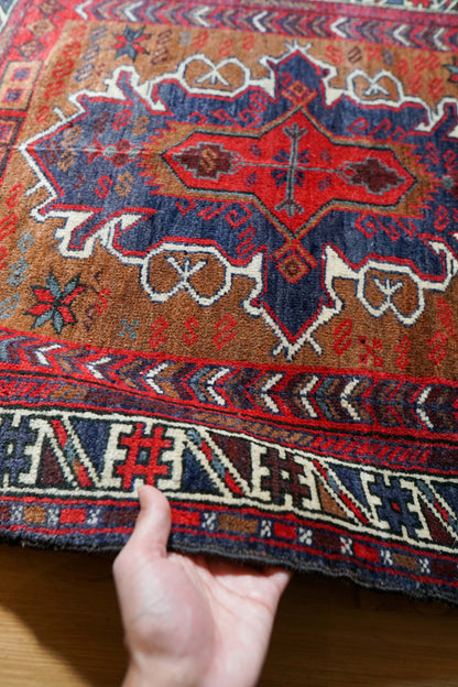  トライバルラグ ペルシャ絨毯 バルーチ 140x84cm