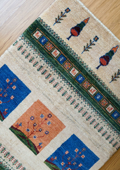 ペルシャ絨毯 カシュクリ ギャッベ リズバフトギヤべ 128×87cm