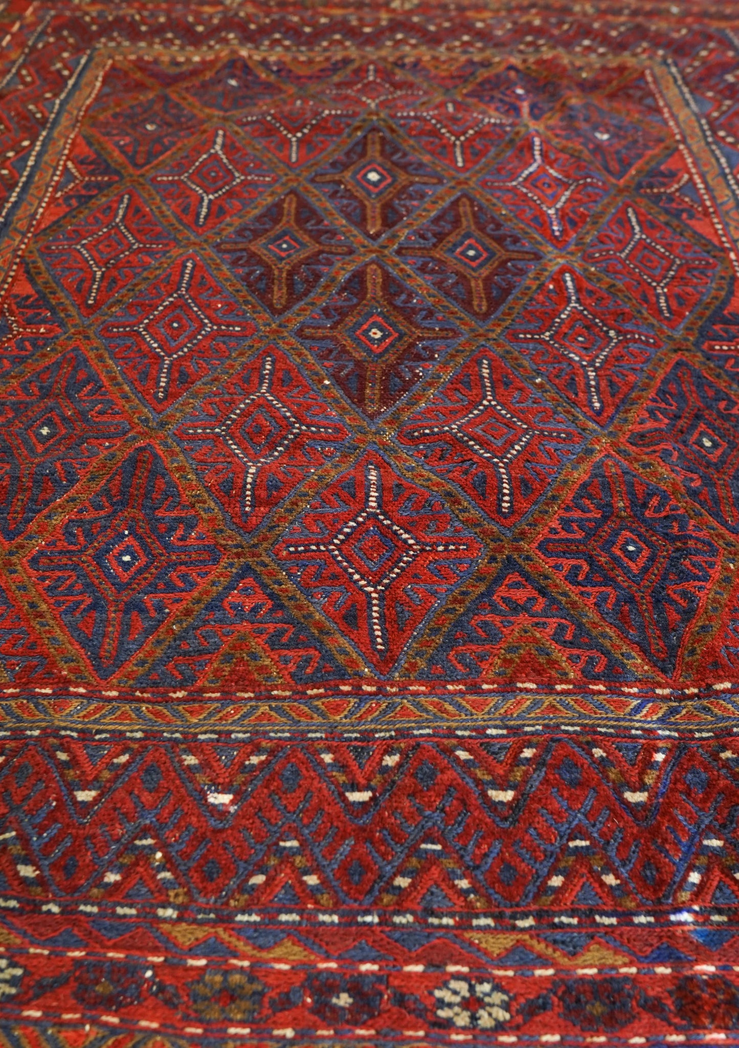 Collection 171×137cm オルード手織りマシュワニキリム