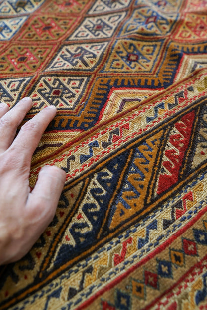 手織りマシュワニキリム アフガニスタン トライバルラグ 138×112cm