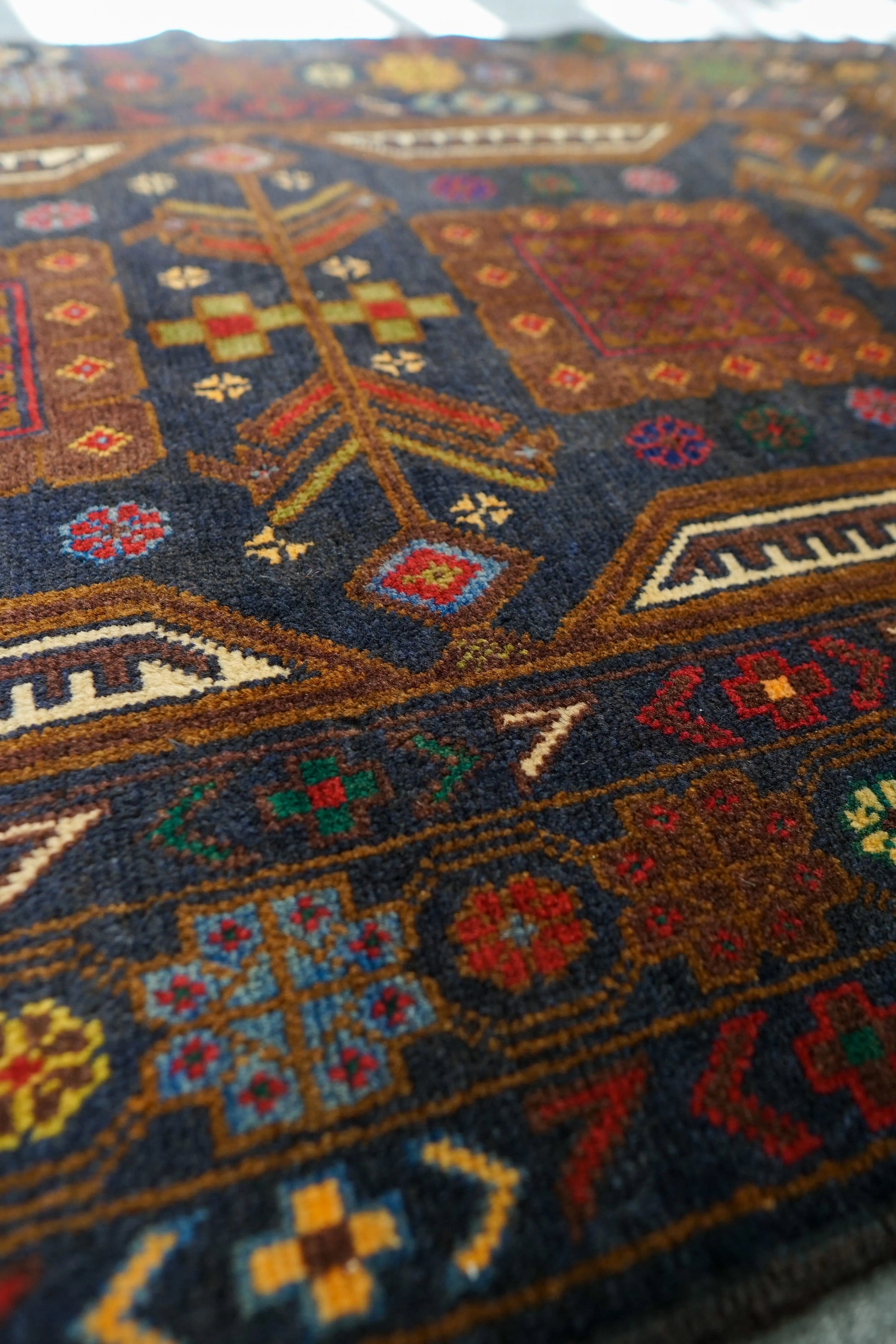 144×88cm ペルシャ絨毯 バルーチ 手織り トライバルラグ ヴィンテージ Decorworks