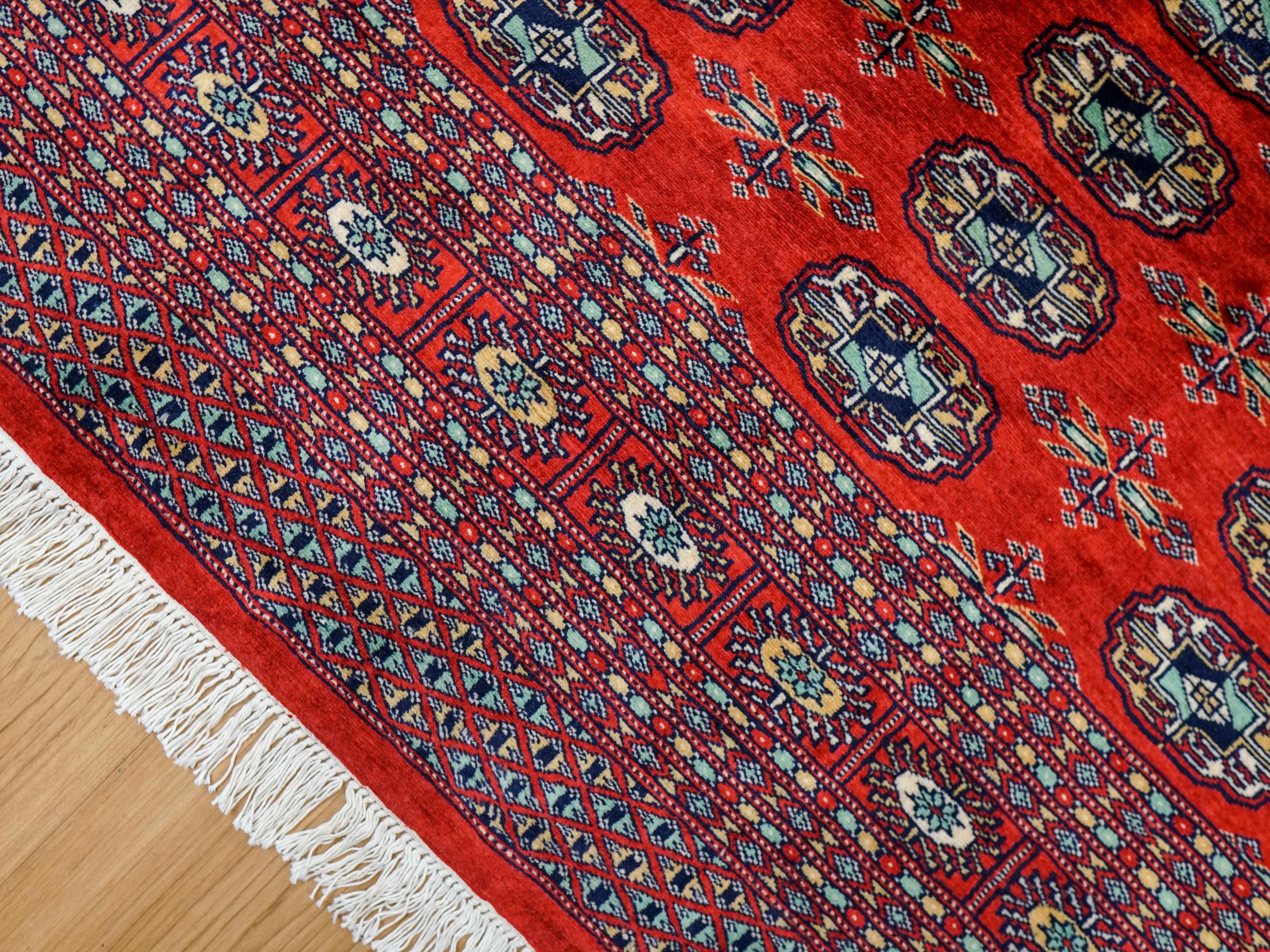 パキスタン手織り絨毯　246×167cm 　fine パキスタン手織り絨毯 246×167cm Fine quality – Decorworks