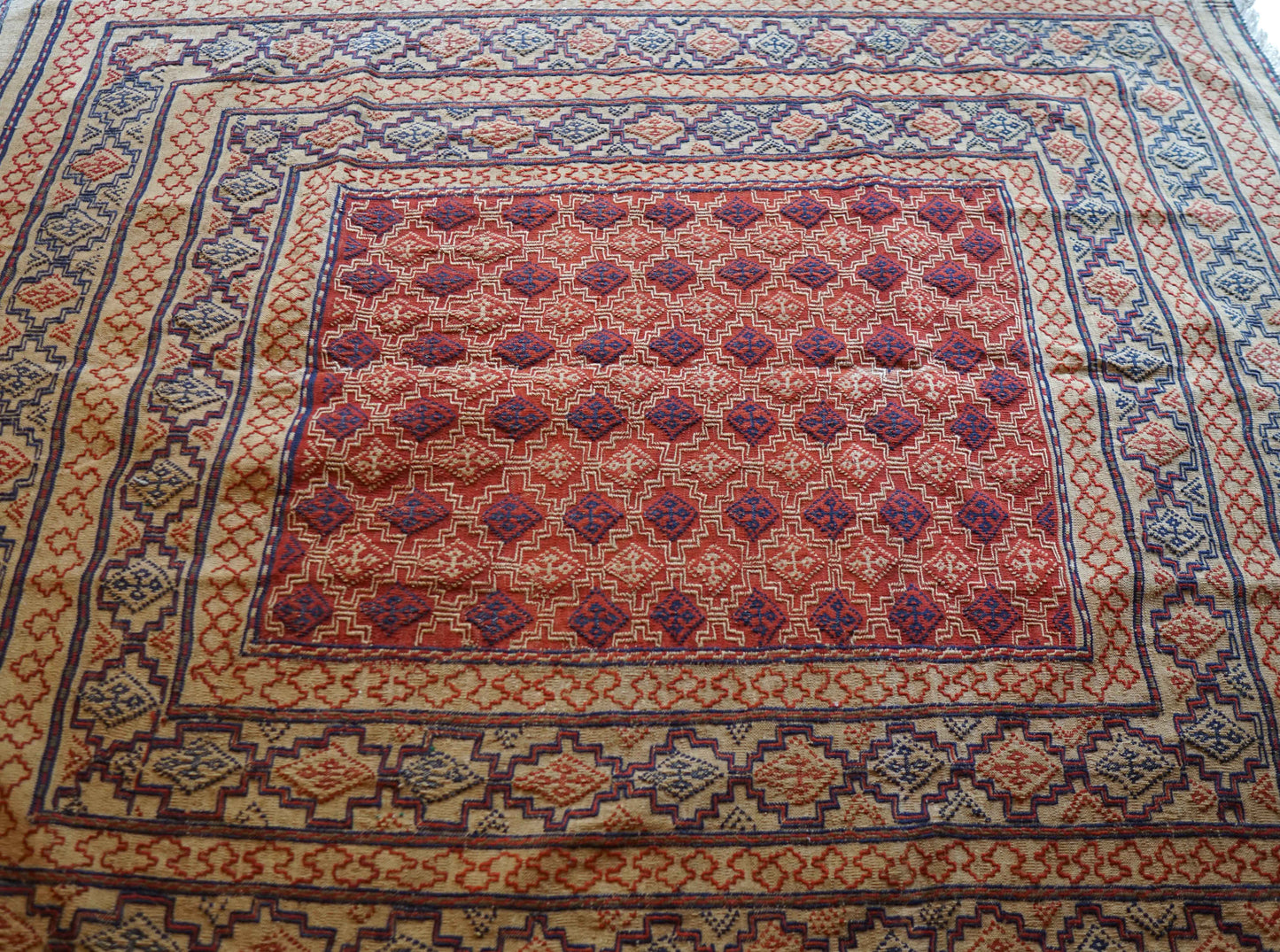  ペルシャ手織りオールドキリム  184×150cm