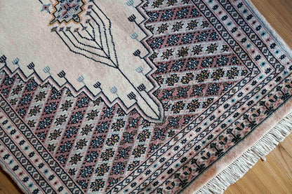  パキスタン手織り絨毯 ミフラーブデザイン 130×75cm