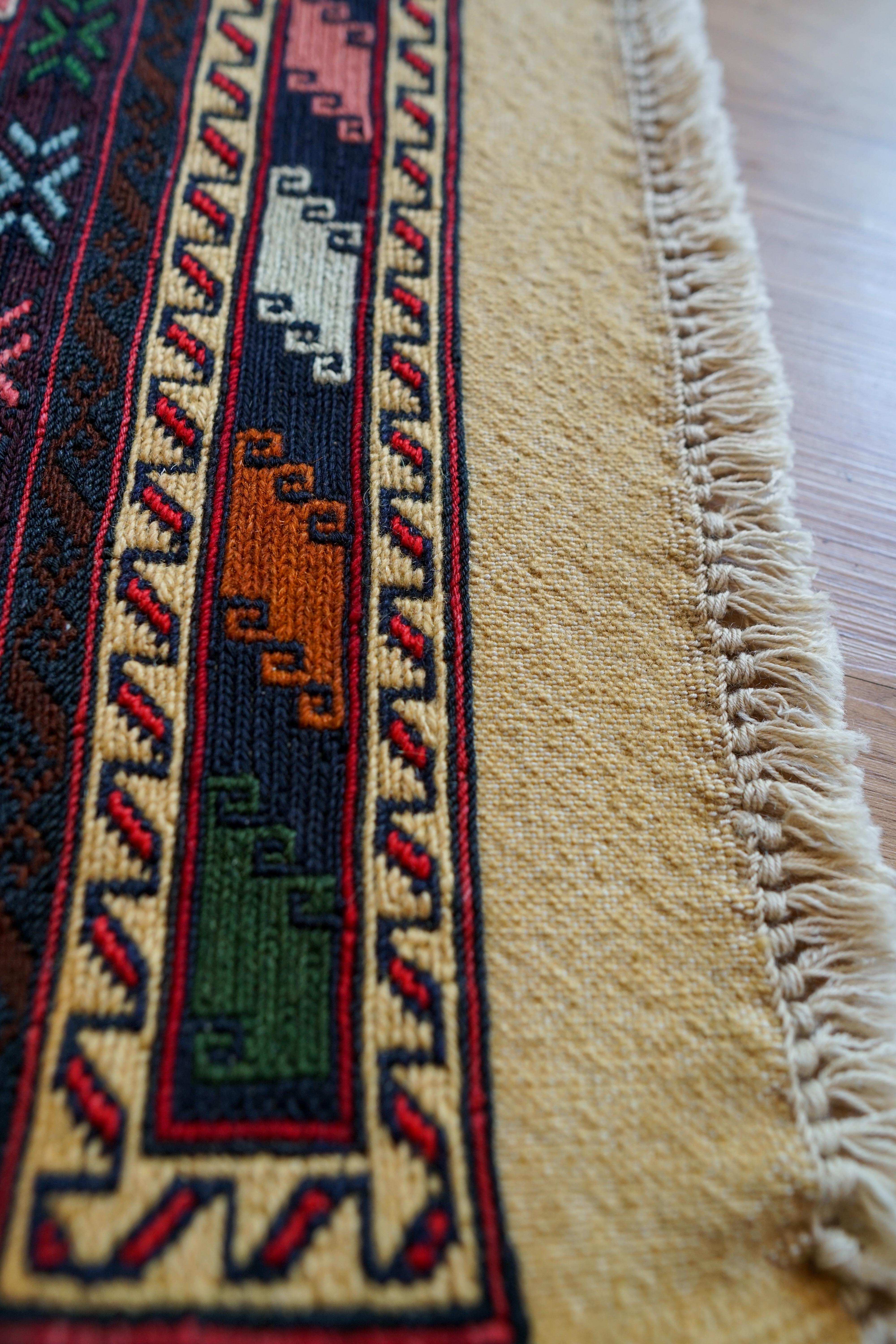 ペルシャ シルジャンキリム 手織りトライバルラグ 146×105cm ペルシャ手織りシルジャンキリム トライバルラグ 146×105cm - Decorworks