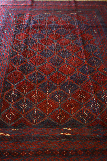  アフガニスタン手織りマシュワニキリム　 172×152cm