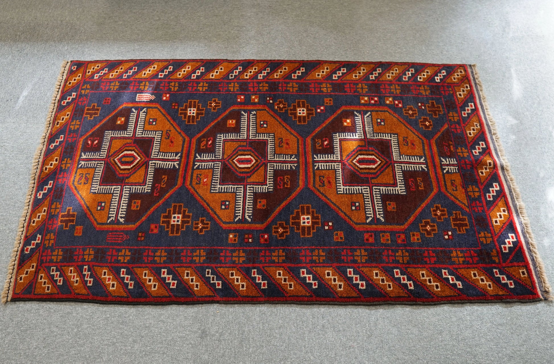 142×87cm アフガン　トライバルラグ　バルーチ族　ヴィンテージラグ Decorworks